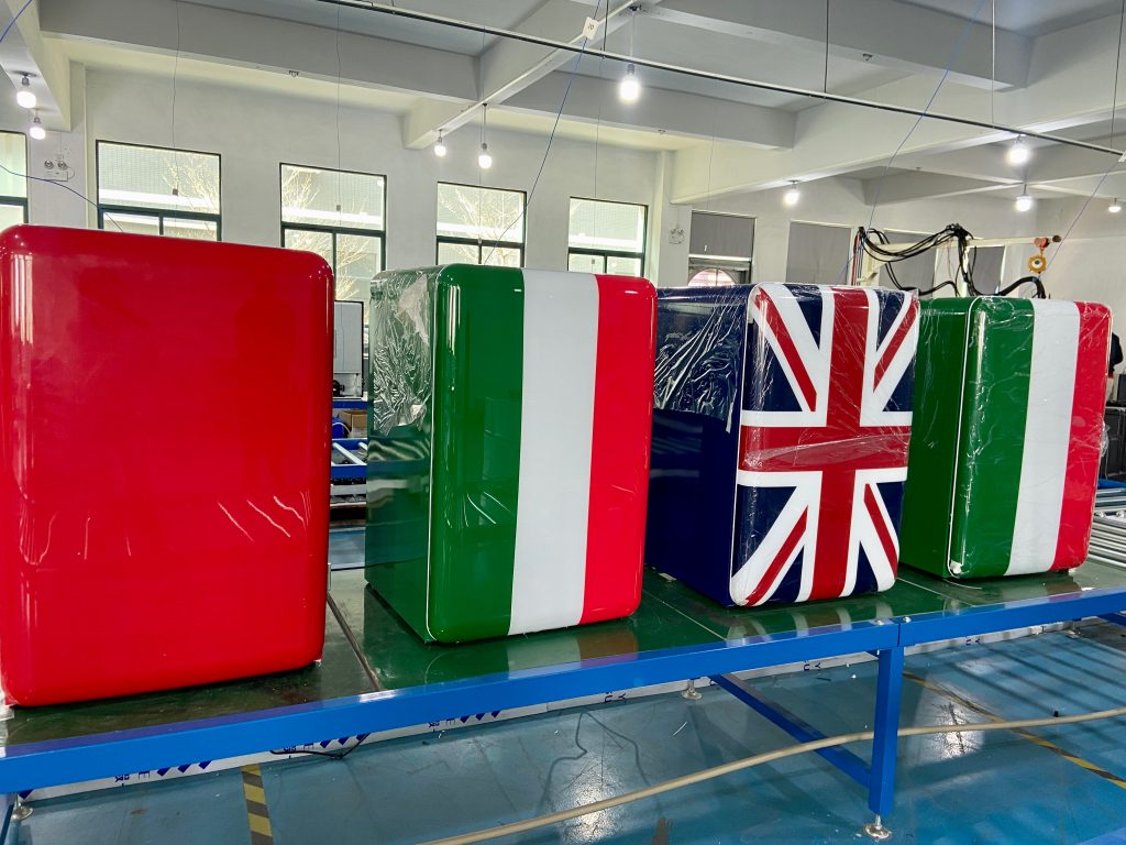 McCool Fridge BCD-112S Flag Customize Pattern